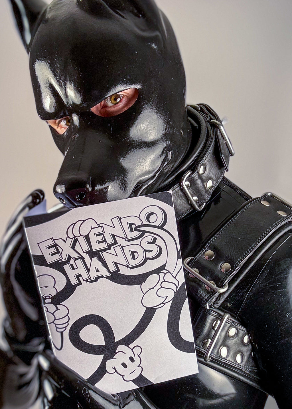 Extendo Hands (A5 Zine)